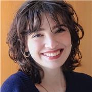 Profesora de idiomas, cursando Lenguas Modernas y sus Literaturas Alemán e Inglés